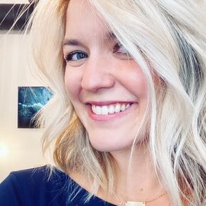 Meet your Posher, Rachel